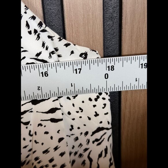 Joie Top Small Womens Black & White Reptile Art Halter Neck Sleeveless Blouse - Picture 3 of 6